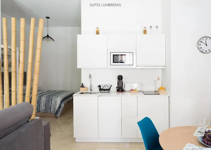 Апартаменты Lumbreras *